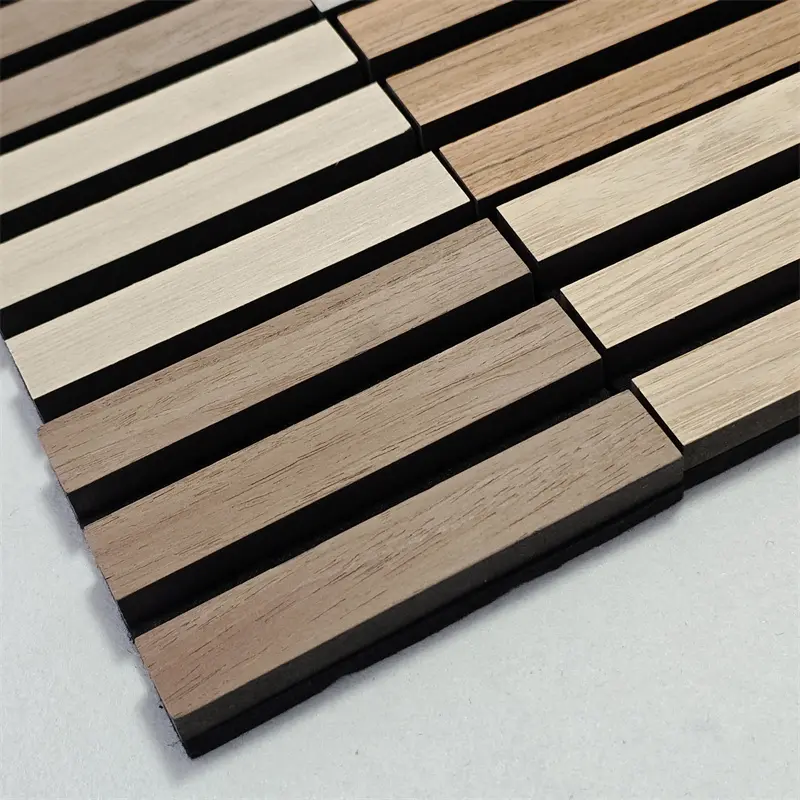 Akustisk lamellväggpanel